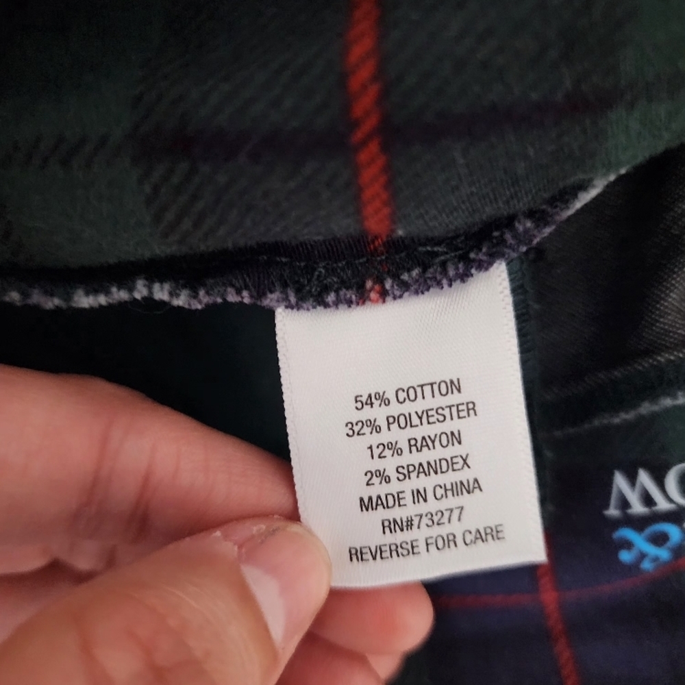 Croft & Barrow Plaid Pants Green Red Navy Christmas Holiday 10 - Picture 10 of 14